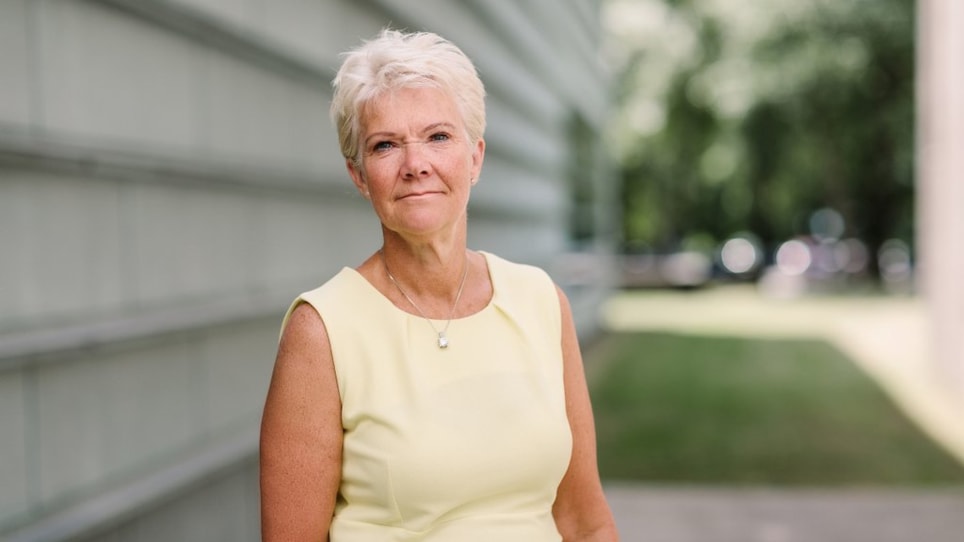 Arnhild Dordi Gjønnes, advokat og leder for offentlige anskaffelser i NHO. Foto: Moment Studio/NHO Moment